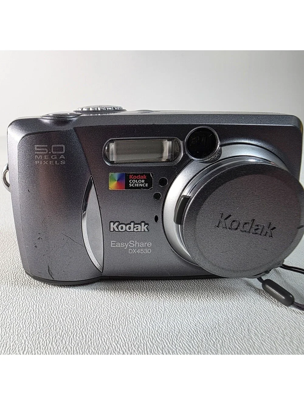 Kodak EasyShare DX4530 5.0MP Digital Point & Shoot Camera 3x Optical